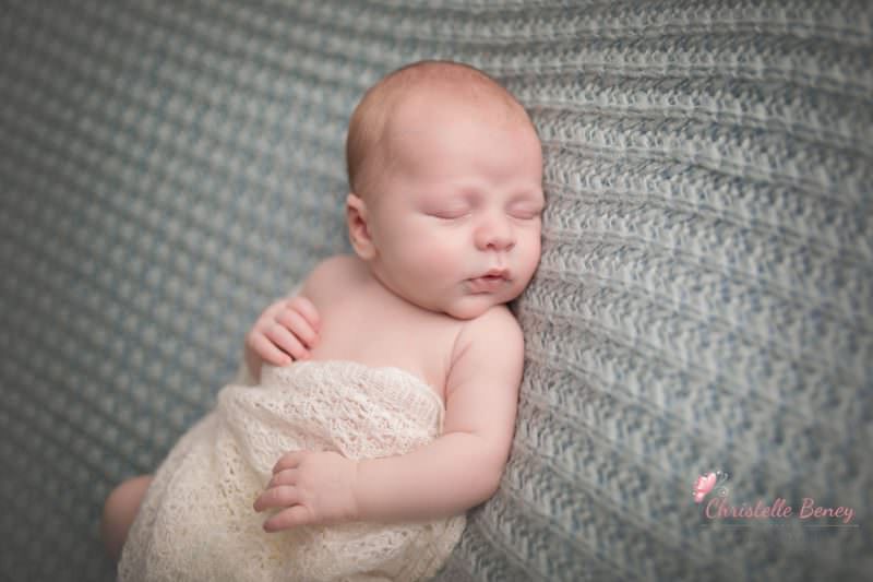 photographe nouveau né Castres photographe nouveau né Castres