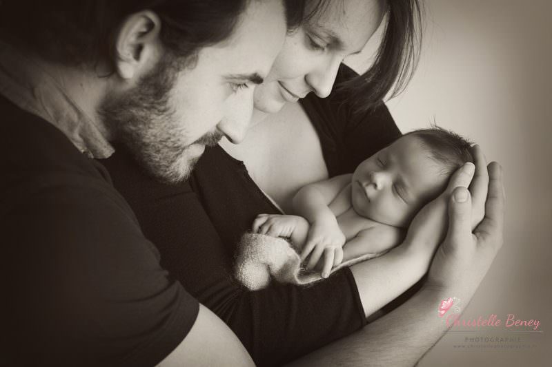 photographe nouveau-né Toulouse photographe nouveau-né Toulouse