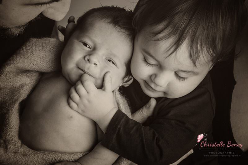 photographe nouveau-né Toulouse photographe nouveau-né Toulouse