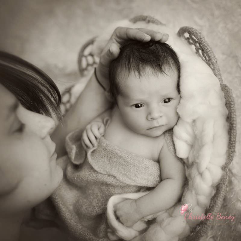 photographe nouveau-né Toulouse photographe nouveau-né Toulouse