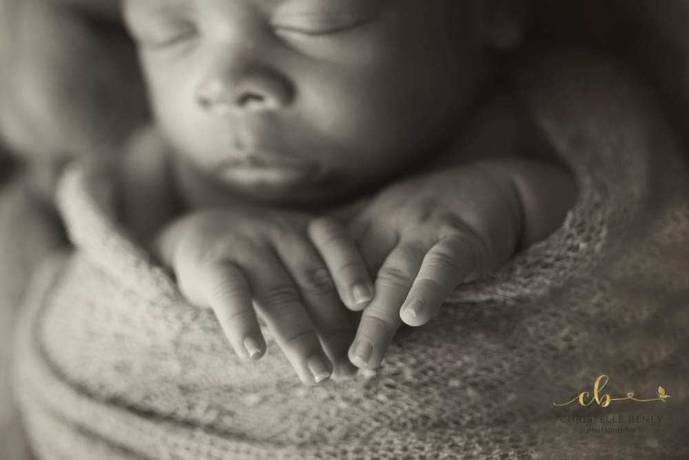 photographe nouveau né Toulouse photographe nouveau né Toulouse