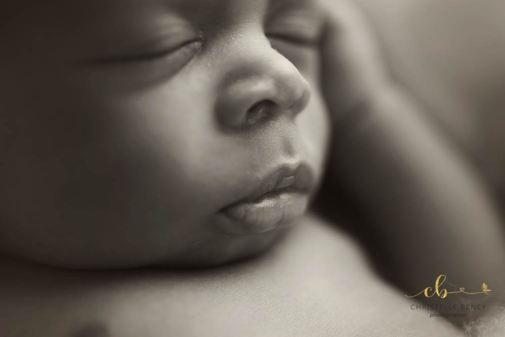 photographe nouveau né Toulouse photographe nouveau né Toulouse
