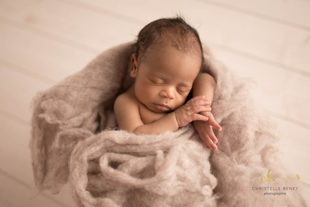 photographe nouveau né Toulouse photographe nouveau né Toulouse