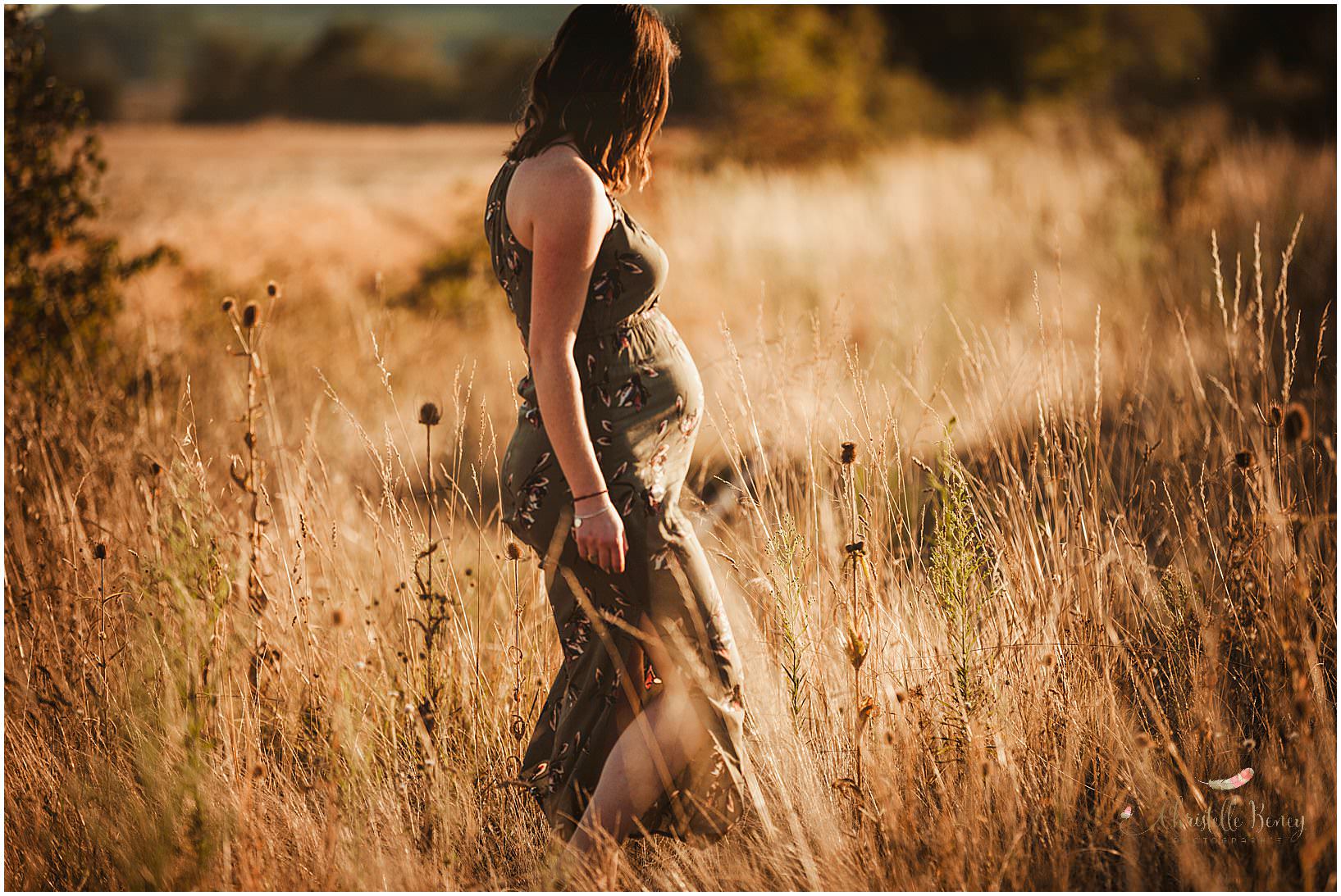 femme enceinte champs