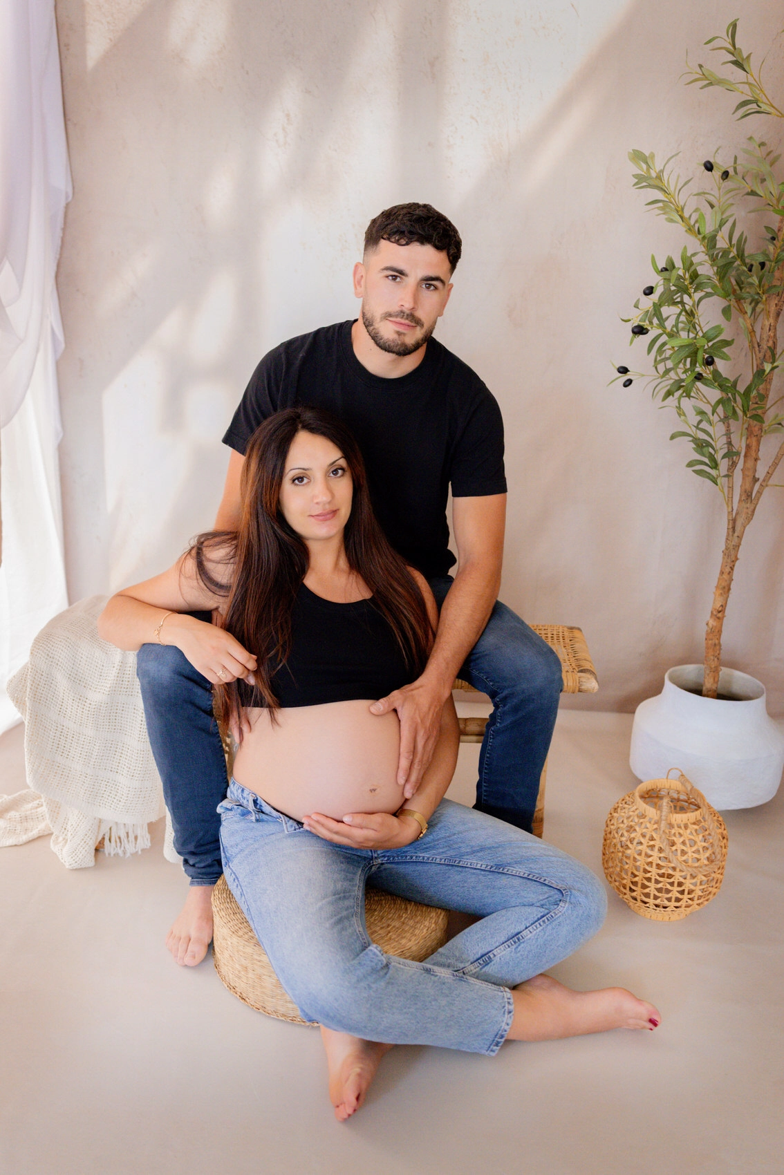 couple femme enceinte avec olivier